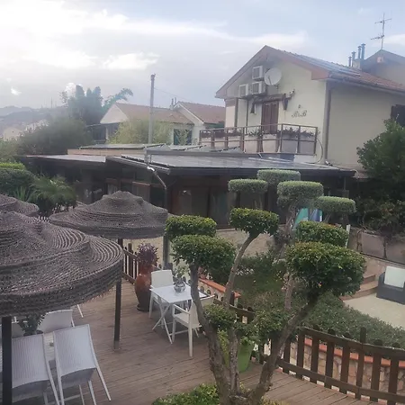 Borgo Santa Margherita Гостевой дом Салерно