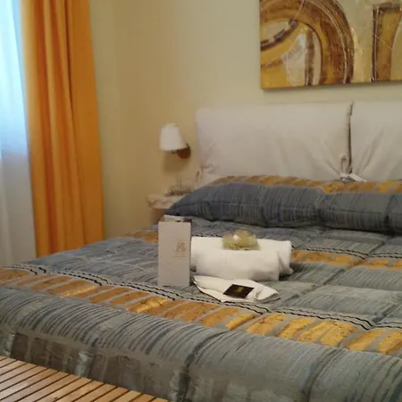 Konukevi Borgo Santa Margherita 4*